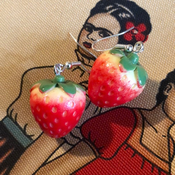Jewelry - 🍓 Strawberry earrings 🍓 New! 3/$20